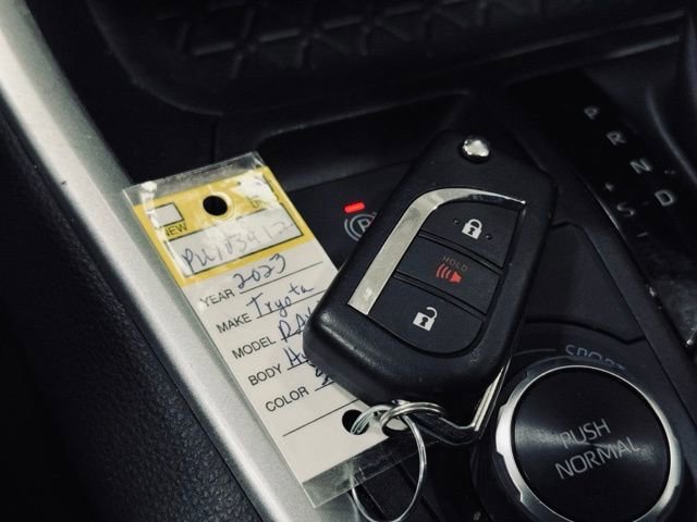 Used 2023 Toyota RAV4 LE image 34