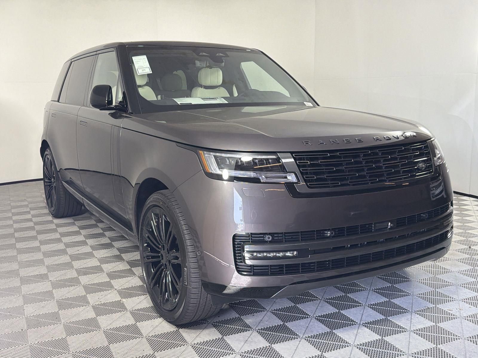 New 2026 Land Rover Range Rover Long Wheelbase SE image 7
