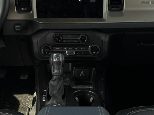 Used 2026 Ford Bronco Outer Banks AWD/4WD image 11