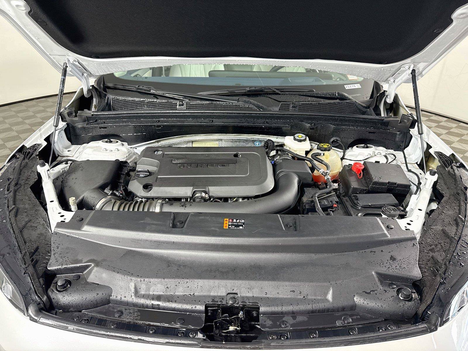 Used 2024 Buick Envision Avenir AWD/4WD image 25
