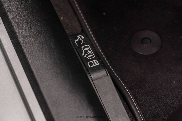 Used 2020 Chevrolet Corvette Stingray Premium Cpe w/ 3LT Preferred Equipment Group image 38