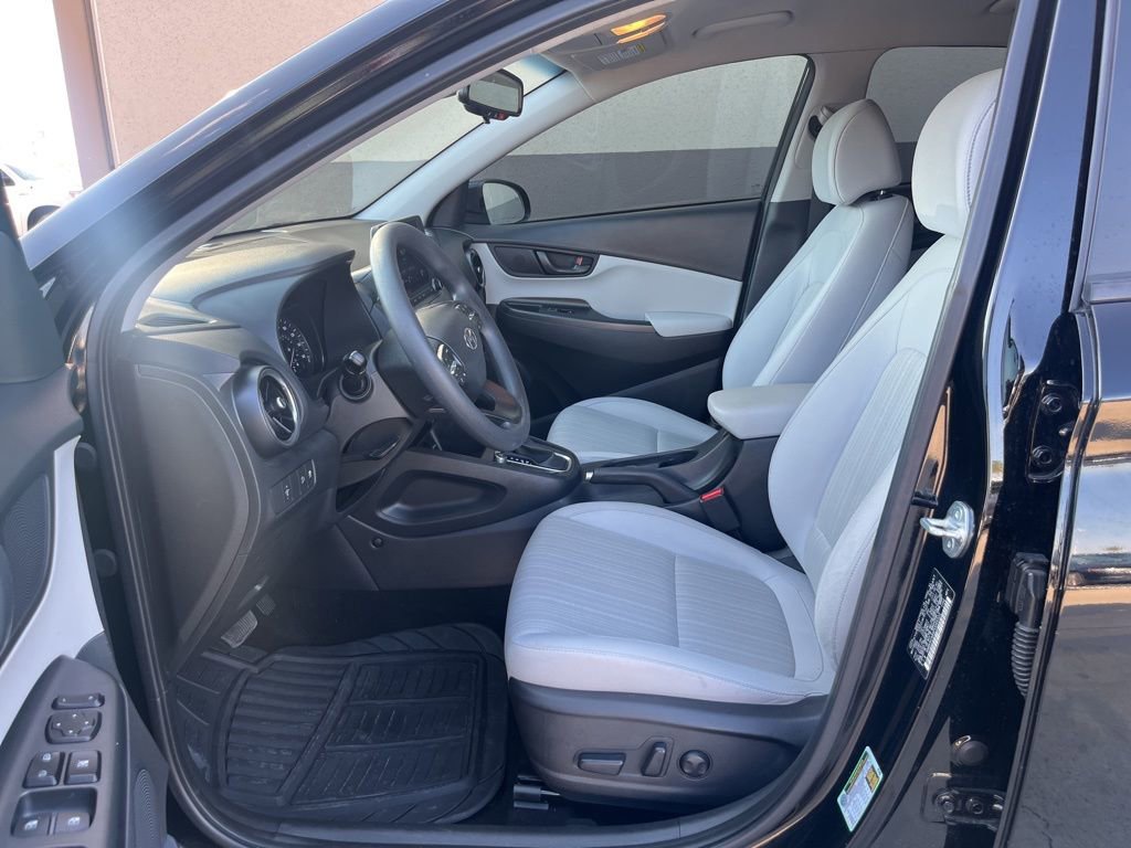 Used 2023 Hyundai Kona SEL image 33