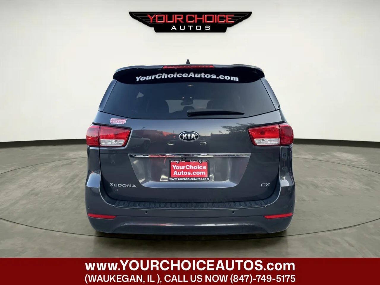 Used 2015 Kia Sedona EX FWD image 4