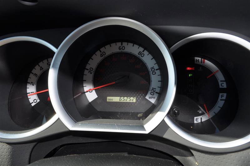 Used 2015 Toyota Tacoma 2WD Access Cab image 11