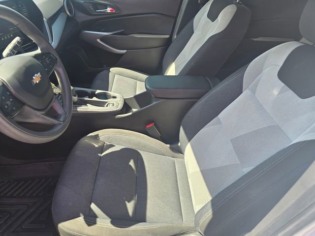 Used 2025 Chevrolet Trax LS w/ LS Convenience Package image 20