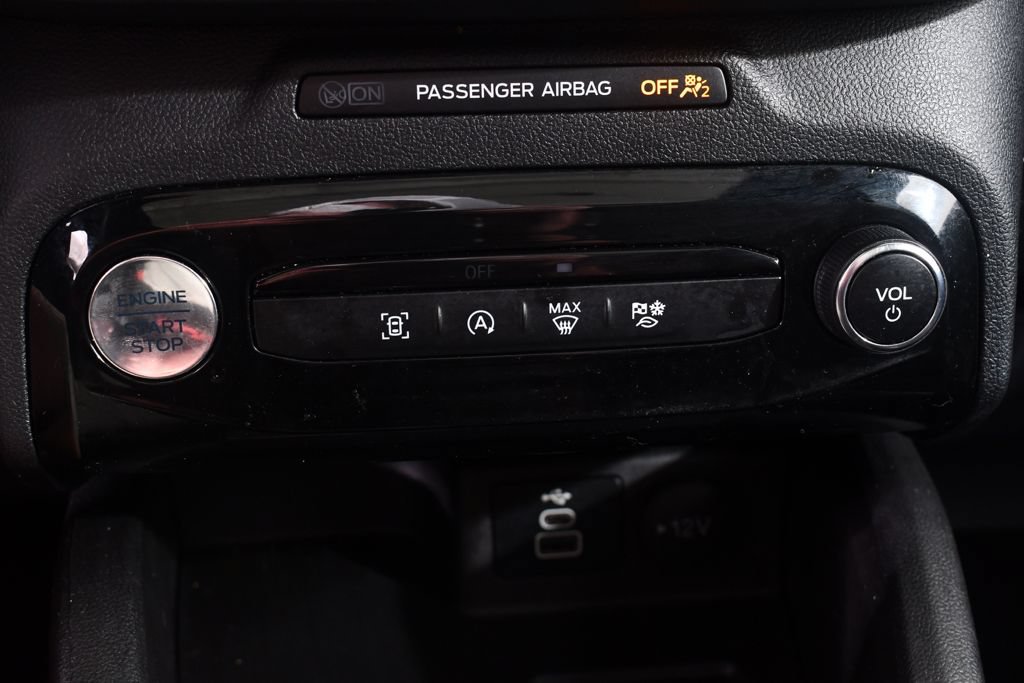 Used 2024 Ford Escape ST-Line w/ Tech Pack #1 AWD/4WD image 29
