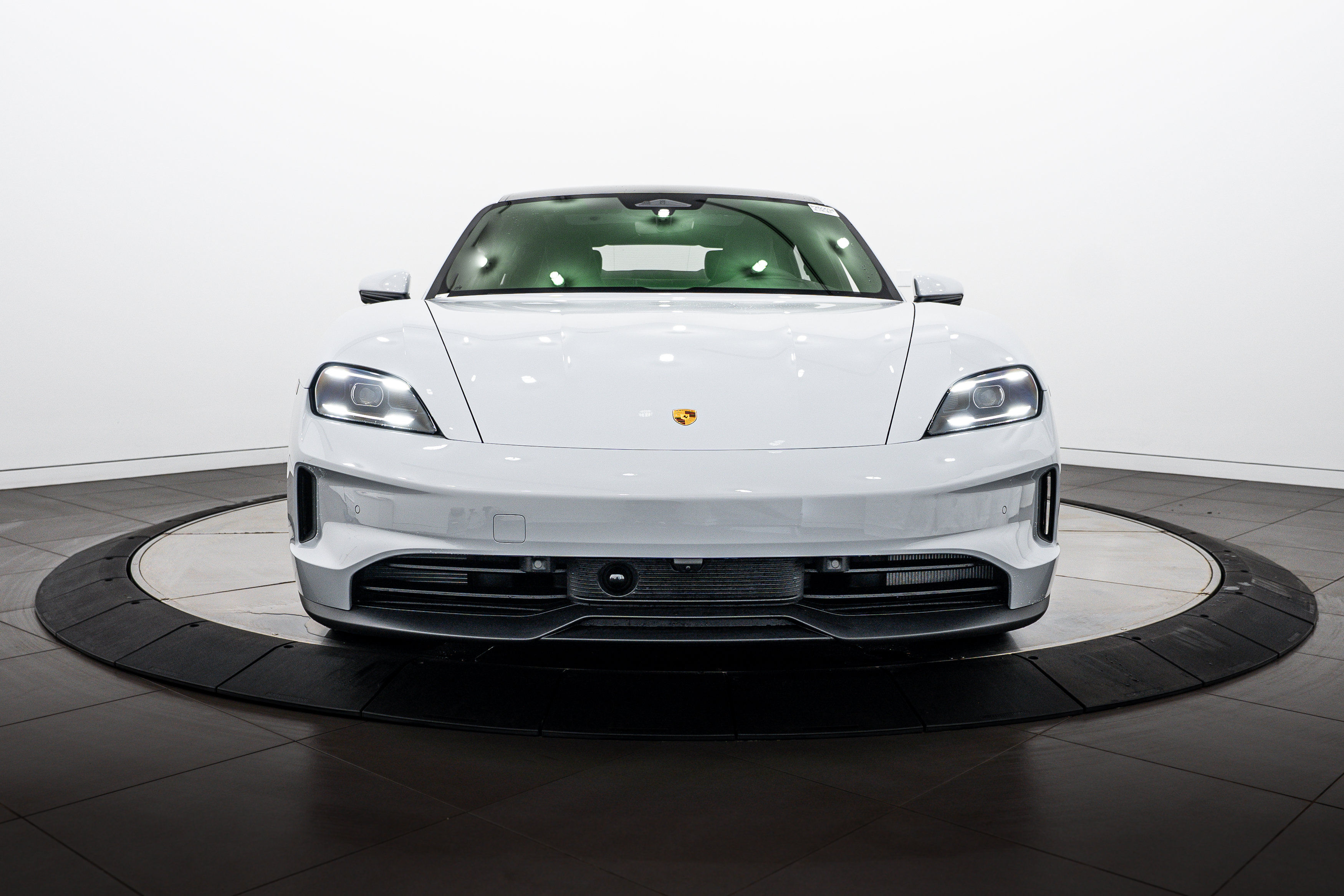 New 2026 Porsche Taycan AWD/4WD image 10