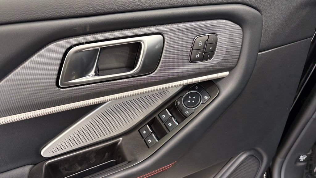 New 2026 Ford Explorer ST w/ Sun And Sound Package AWD/4WD image 16