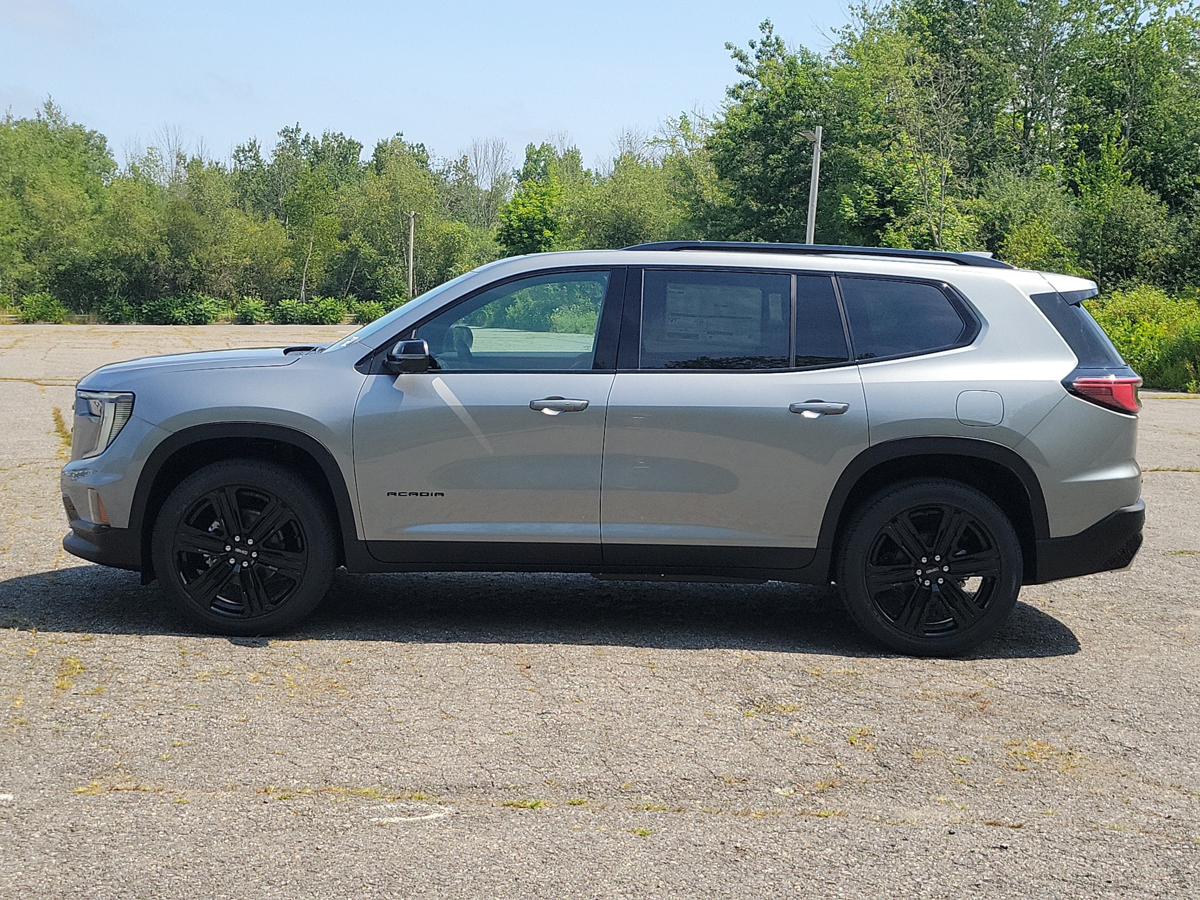 New 2026 GMC Acadia Elevation w/ Black Edition AWD/4WD image 2