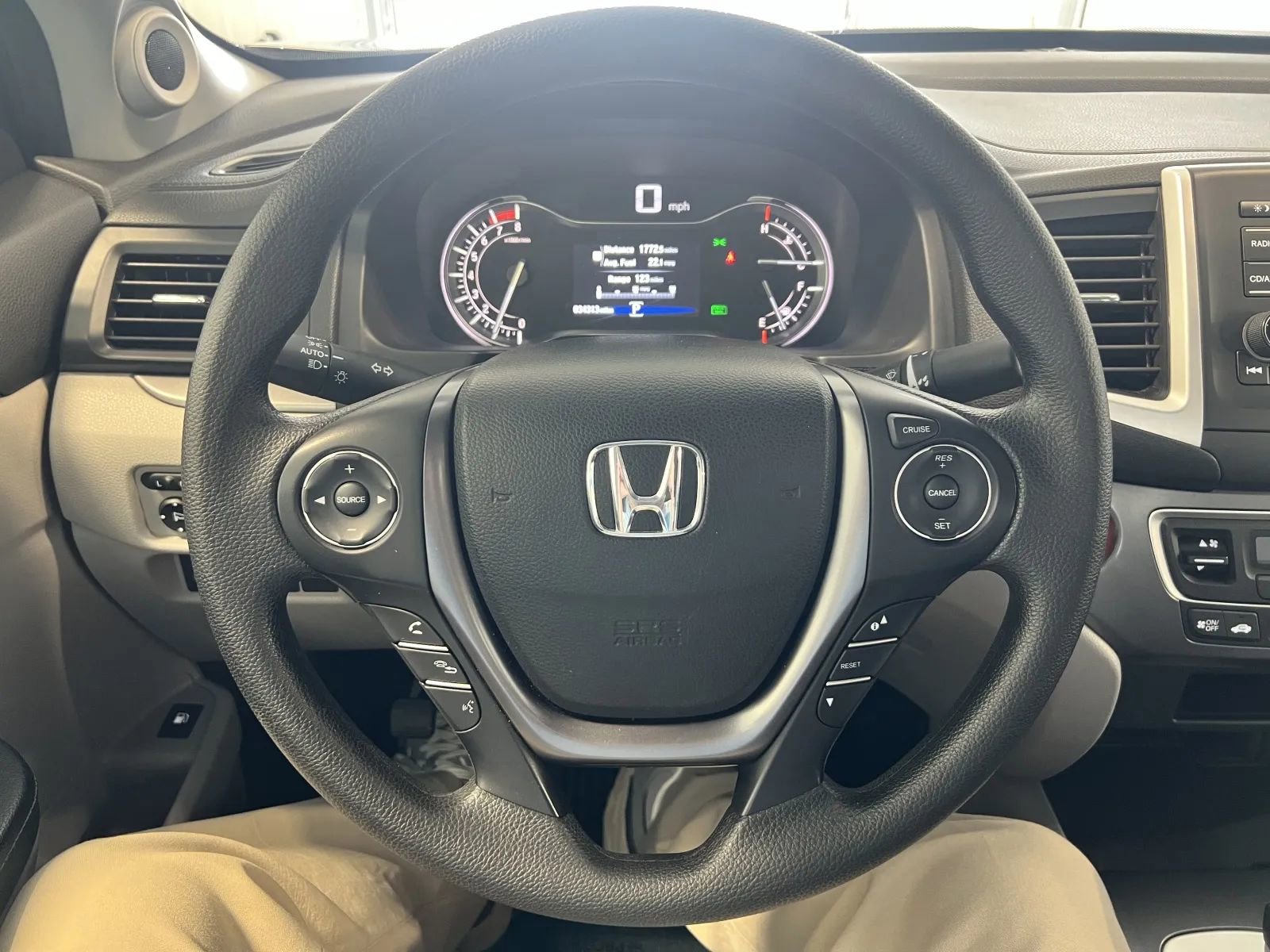 Used 2018 Honda Ridgeline RT image 30