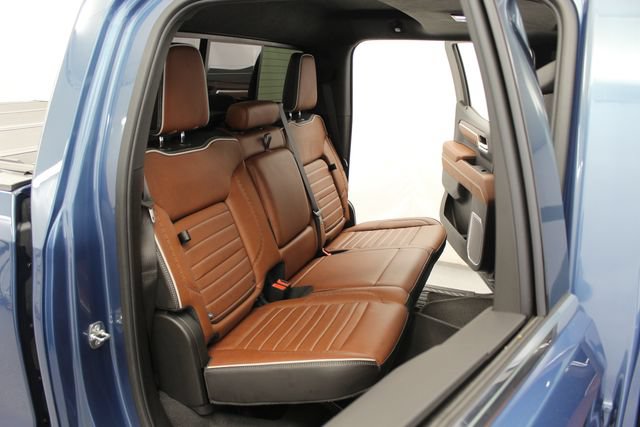 Used 2025 GMC Sierra 1500 Denali Ultimate AWD/4WD image 18