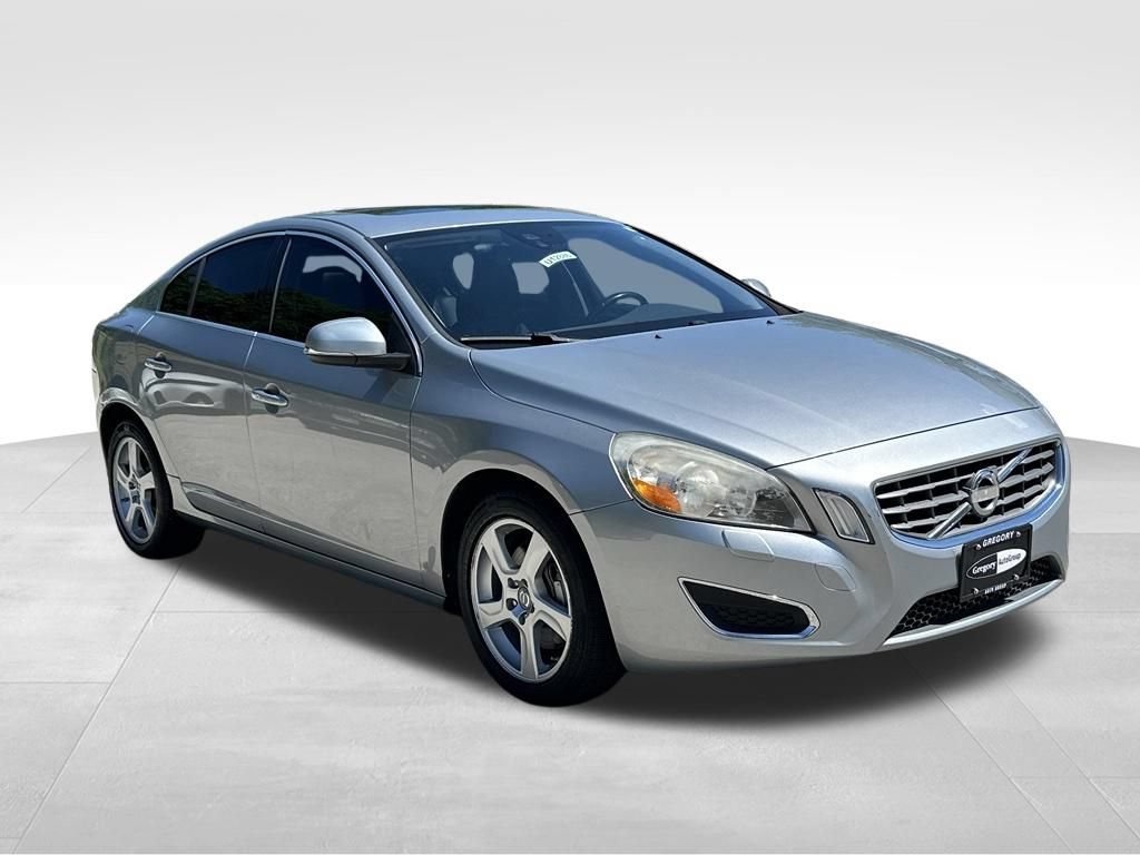 Used 2013 Volvo S60 T5 FWD image 5