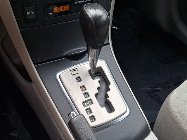 Used 2010 Toyota Corolla LE FWD image 14