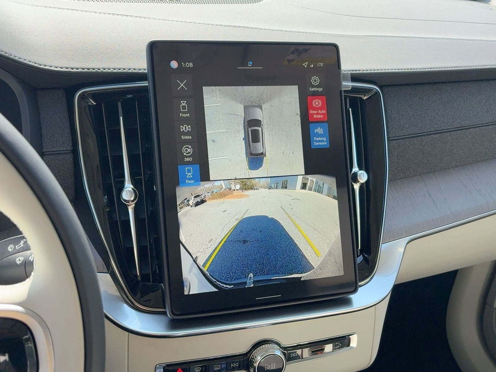 New 2026 Volvo XC90 B6 Ultra w/ Protection Package image 25