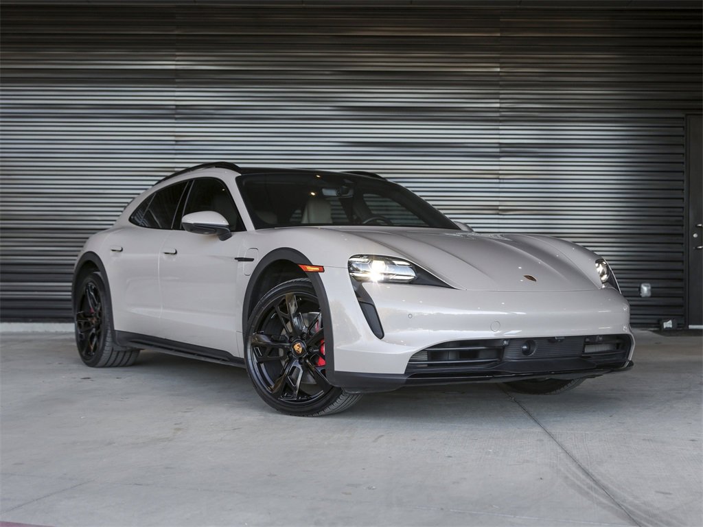 Certified 2024 Porsche Taycan 4S image 9