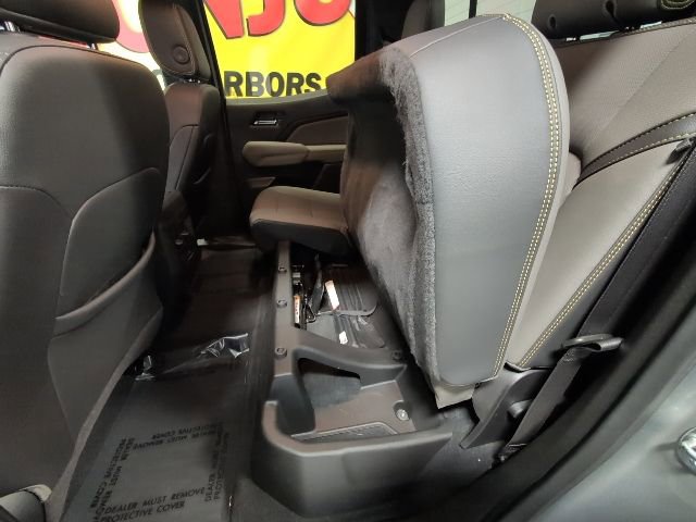 Certified 2024 Chevrolet Colorado ZR2 w/ ZR2 Convenience Package III image 34