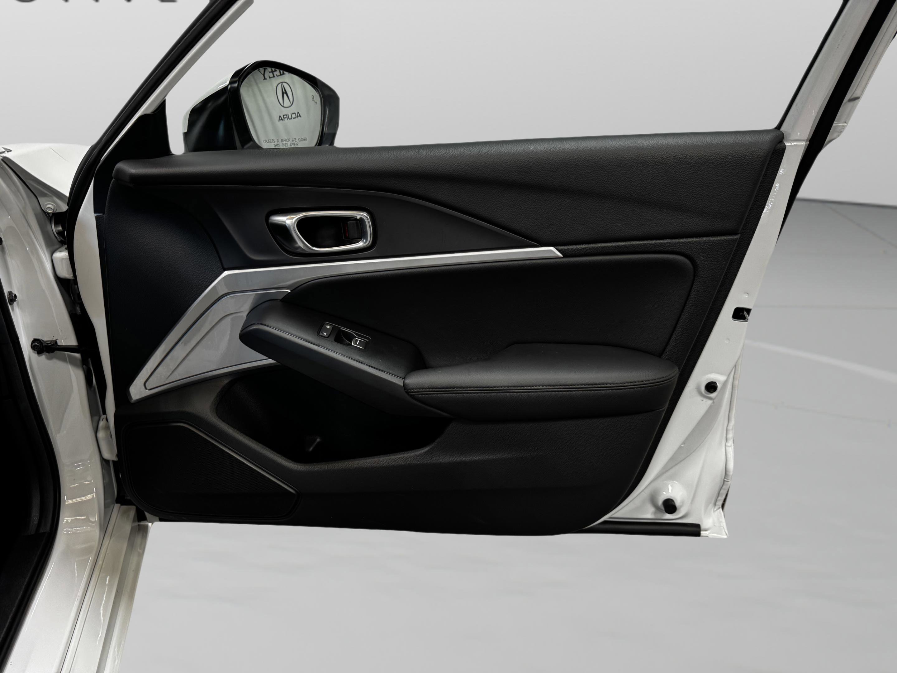 Certified 2025 Acura Integra 1.5L image 38