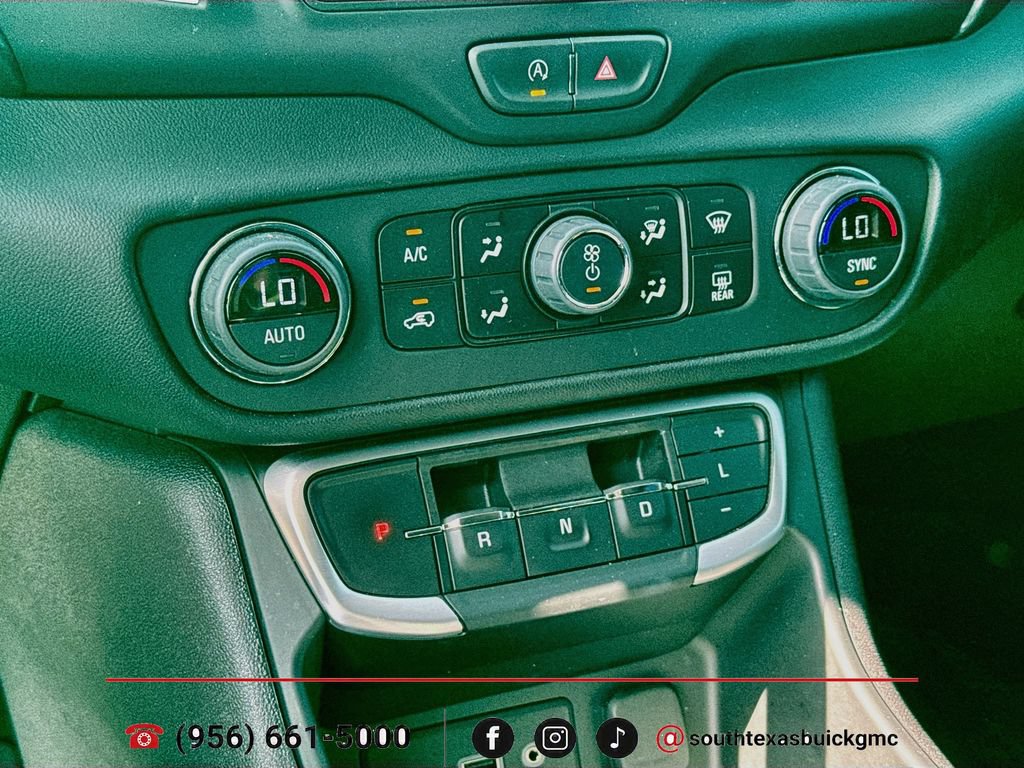 Used 2024 GMC Terrain SLE w/ Driver Convenience Package FWD image 18