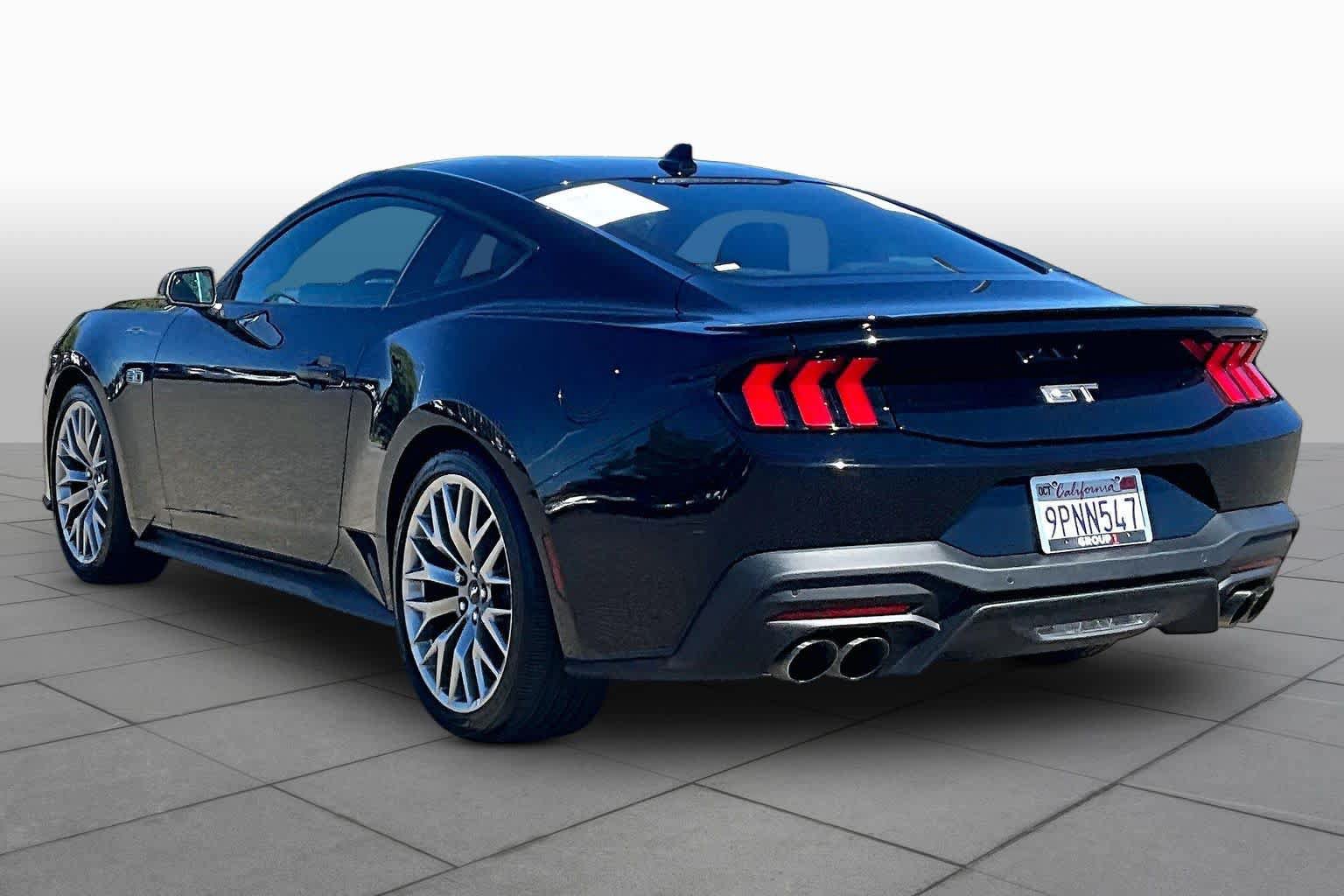 Used 2024 Ford Mustang GT Premium RWD image 11