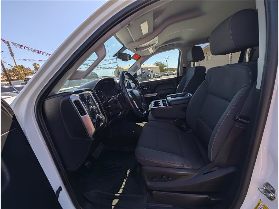 Used 2018 Chevrolet Silverado 2500 LT w/ LT Convenience Package AWD/4WD image 9