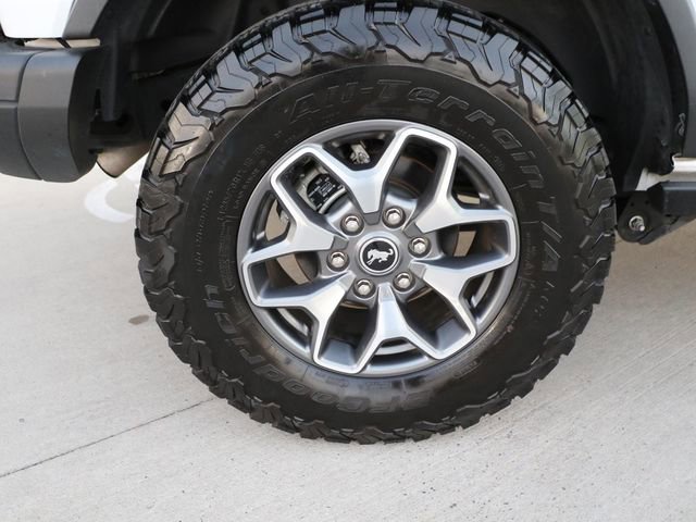 Used 2023 Ford Bronco Badlands AWD/4WD image 7
