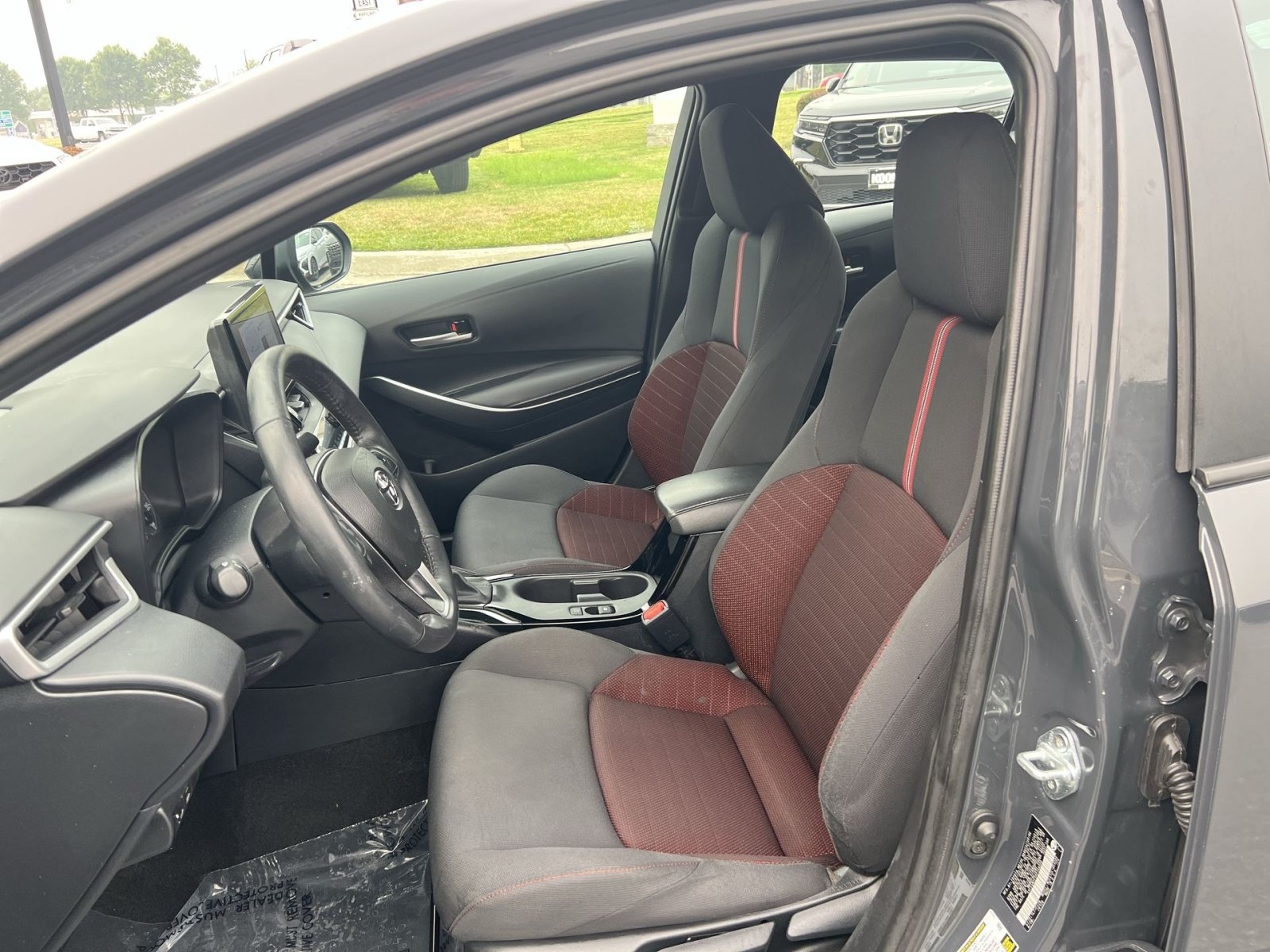 Used 2023 Toyota Corolla SE FWD image 13