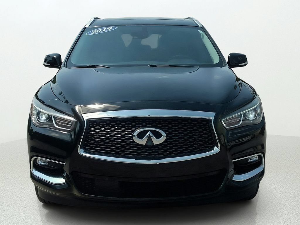 Used 2019 INFINITI QX60 Luxe w/ Essential Package AWD/4WD image 2