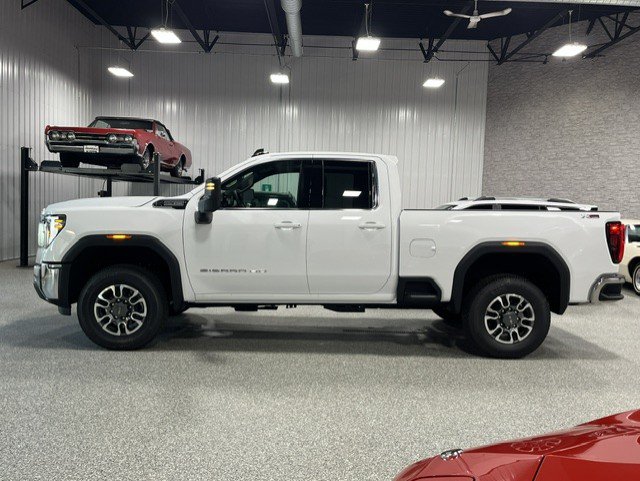 New 2026 GMC Sierra 2500 SLE w/ SLE Value Package; AWD/4WD image 2