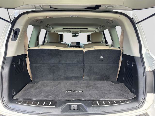 Used 2022 Nissan Armada Platinum w/ Captain's Chairs Package image 17