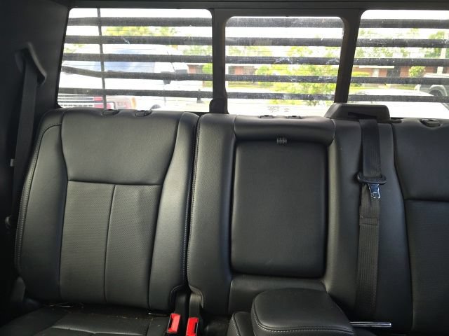 Used 2022 Ford F250 Lariat w/ Black Appearance Package AWD/4WD image 15