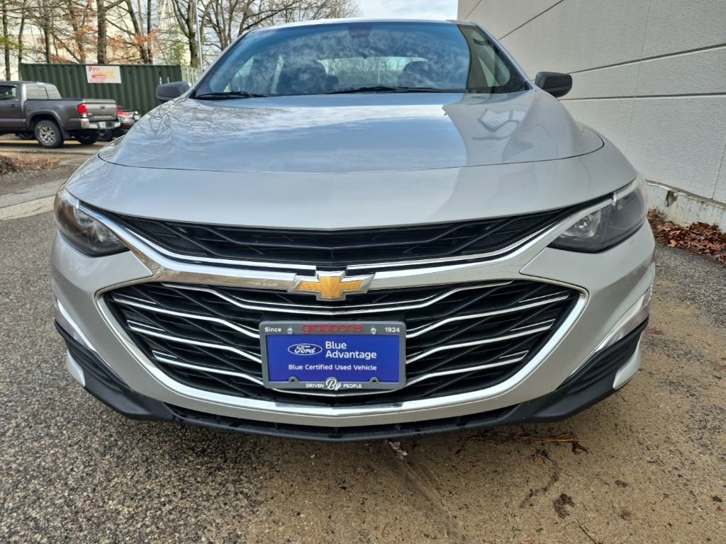 Used 2020 Chevrolet Malibu LS image 3