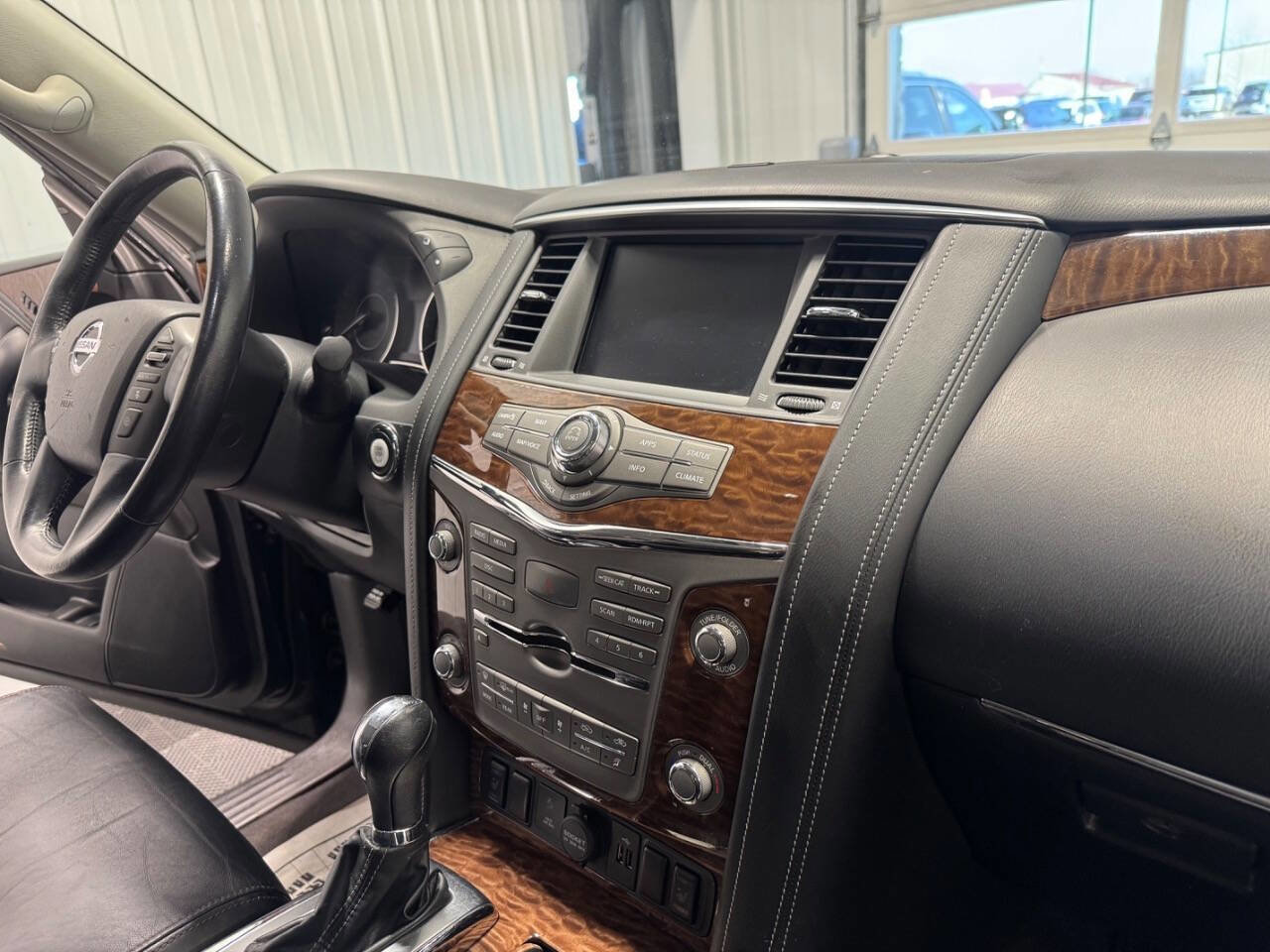Used 2019 Nissan Armada SL w/ Premium Package image 28