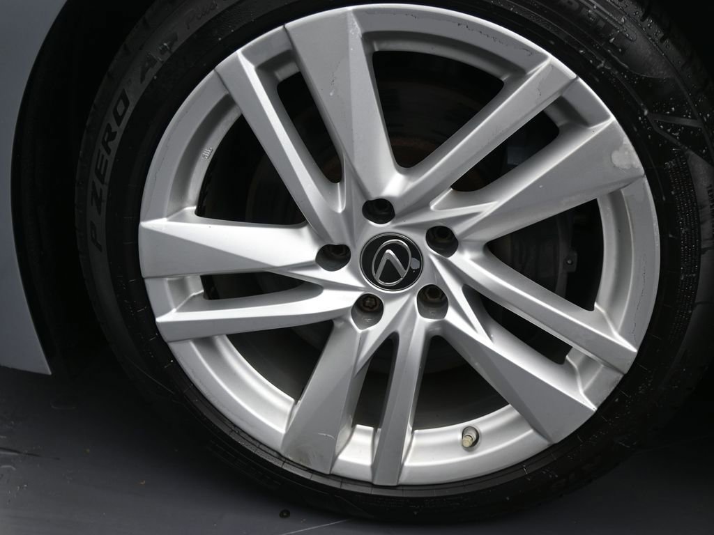 Used 2021 Lexus IS 300 w/ Comfort Package image 12