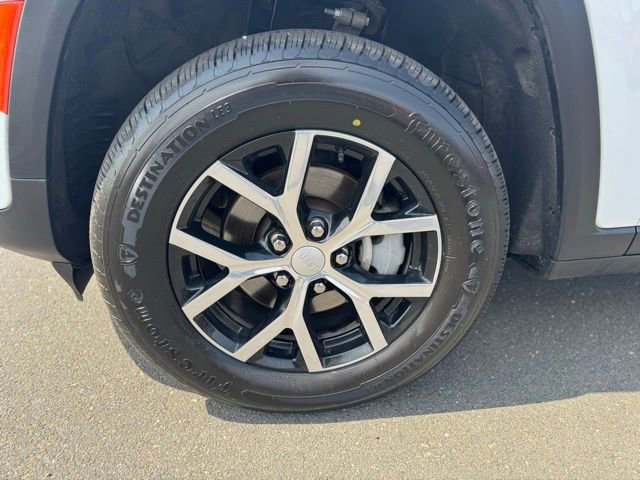 Used 2024 Jeep Grand Cherokee Limited image 11