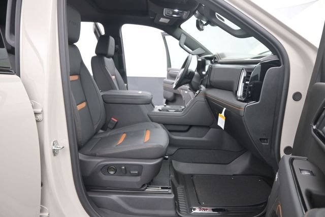 New 2026 GMC Sierra 2500 AT4 w/ AT4 Premium Plus Package AWD/4WD image 18