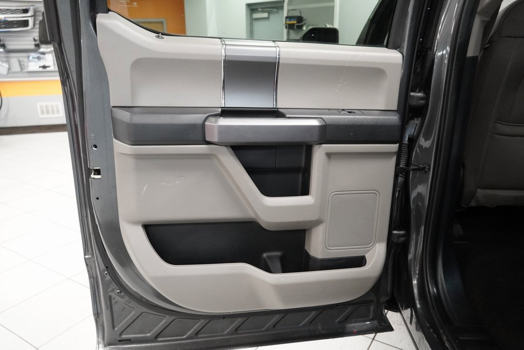 Used 2019 Ford F150 XLT w/ XTR Package image 23