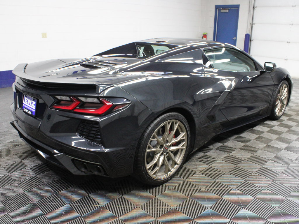 Used 2024 Chevrolet Corvette Stingray Premium Conv w/ Stealth Interior Trim Package RWD image 3