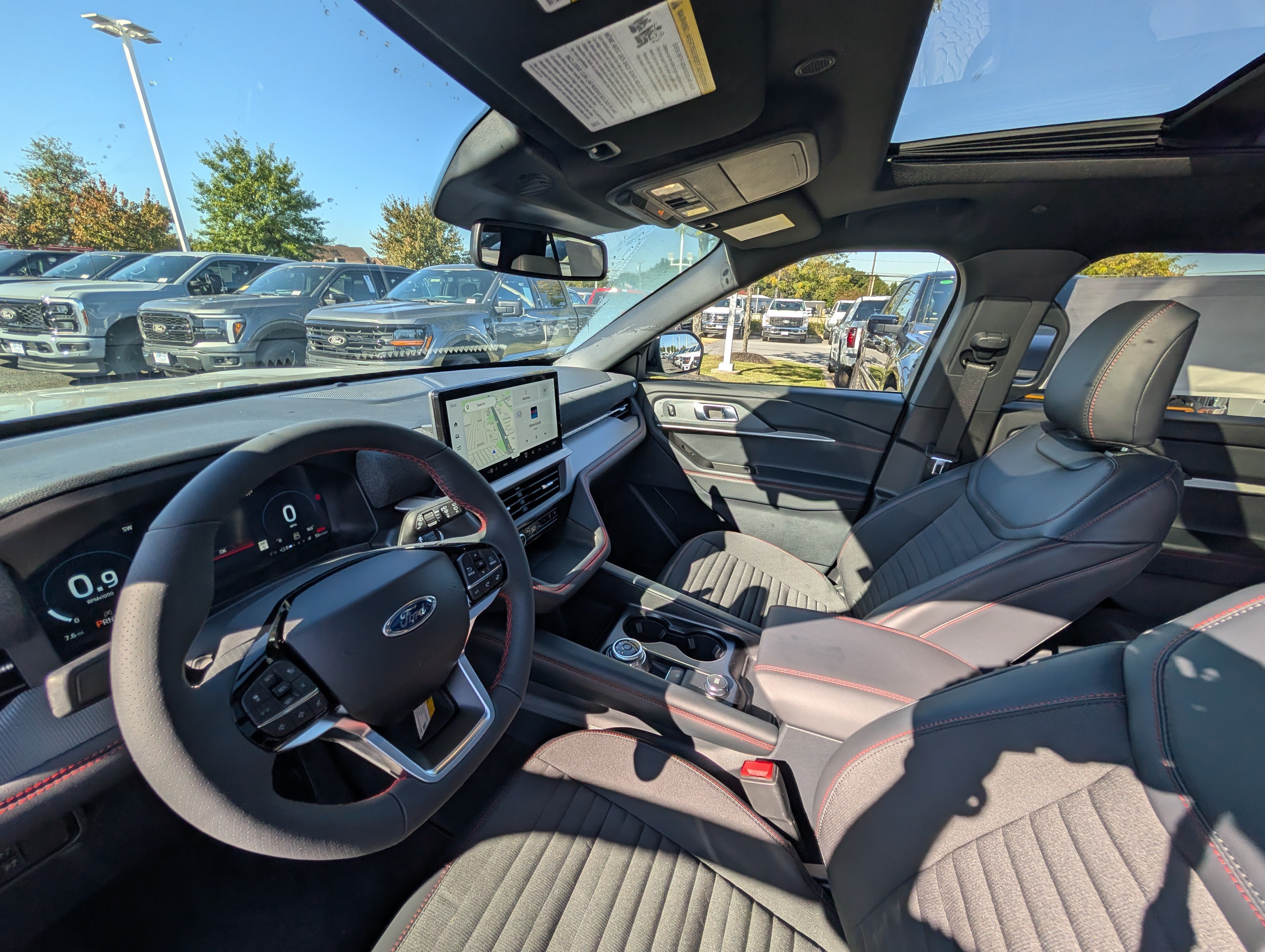 New 2027 Ford Explorer ST-Line w/ Premium Package AWD/4WD image 13