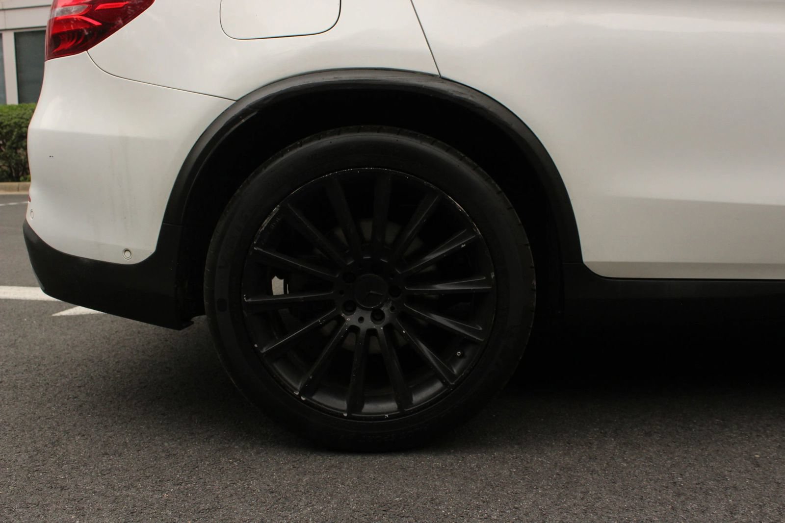Used 2018 Mercedes-Benz GLC 43 AMG 4MATIC image 5