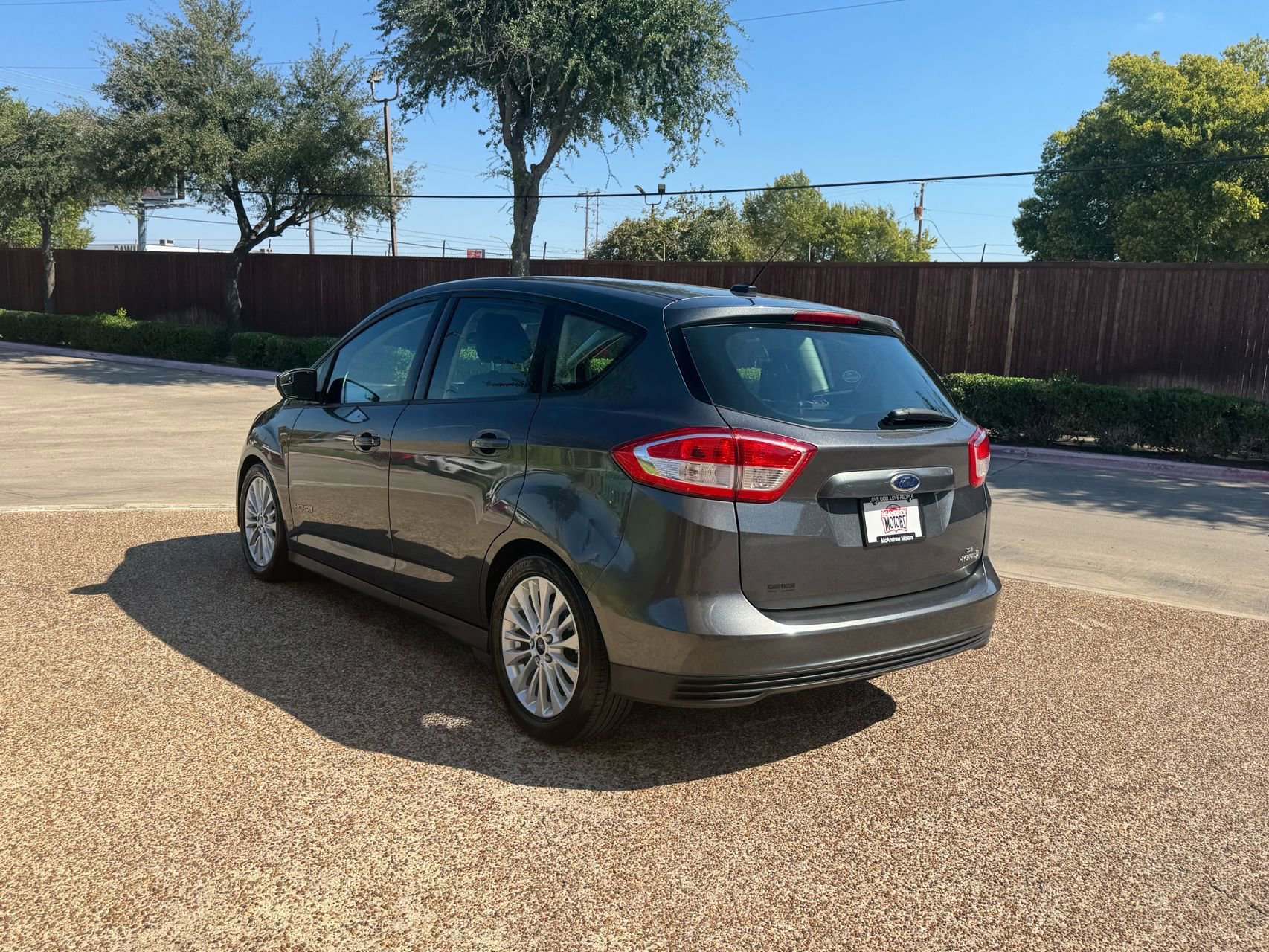 Used 2017 Ford C-MAX SE FWD image 9