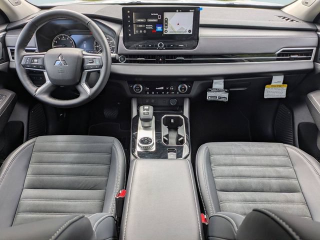 New 2026 Mitsubishi Outlander SE FWD image 16