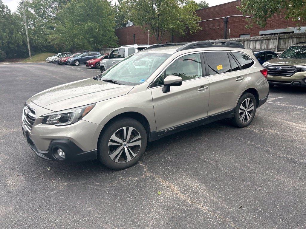 Used 2019 Subaru Outback 3.6R Limited AWD/4WD image 7