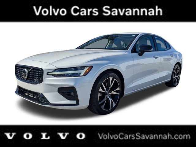 Certified 2025 Volvo S60 B5 Core image 10