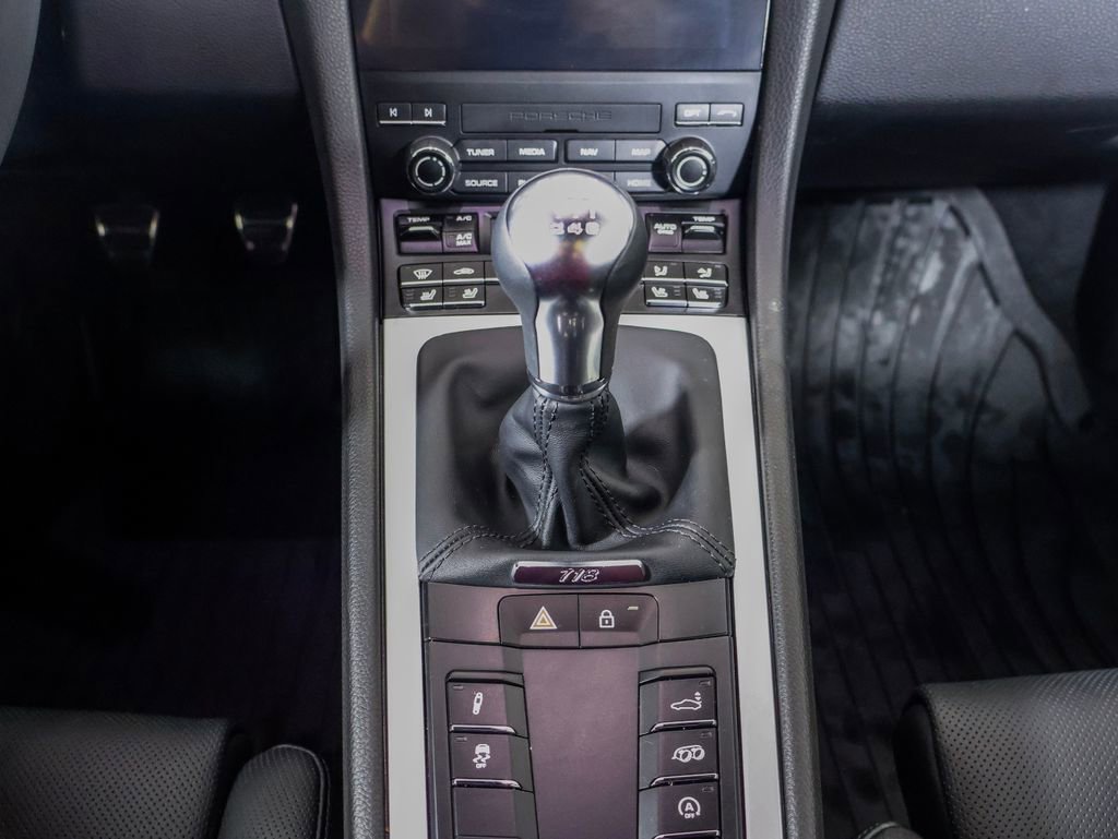 Certified 2025 Porsche 718 Cayman S RWD image 23