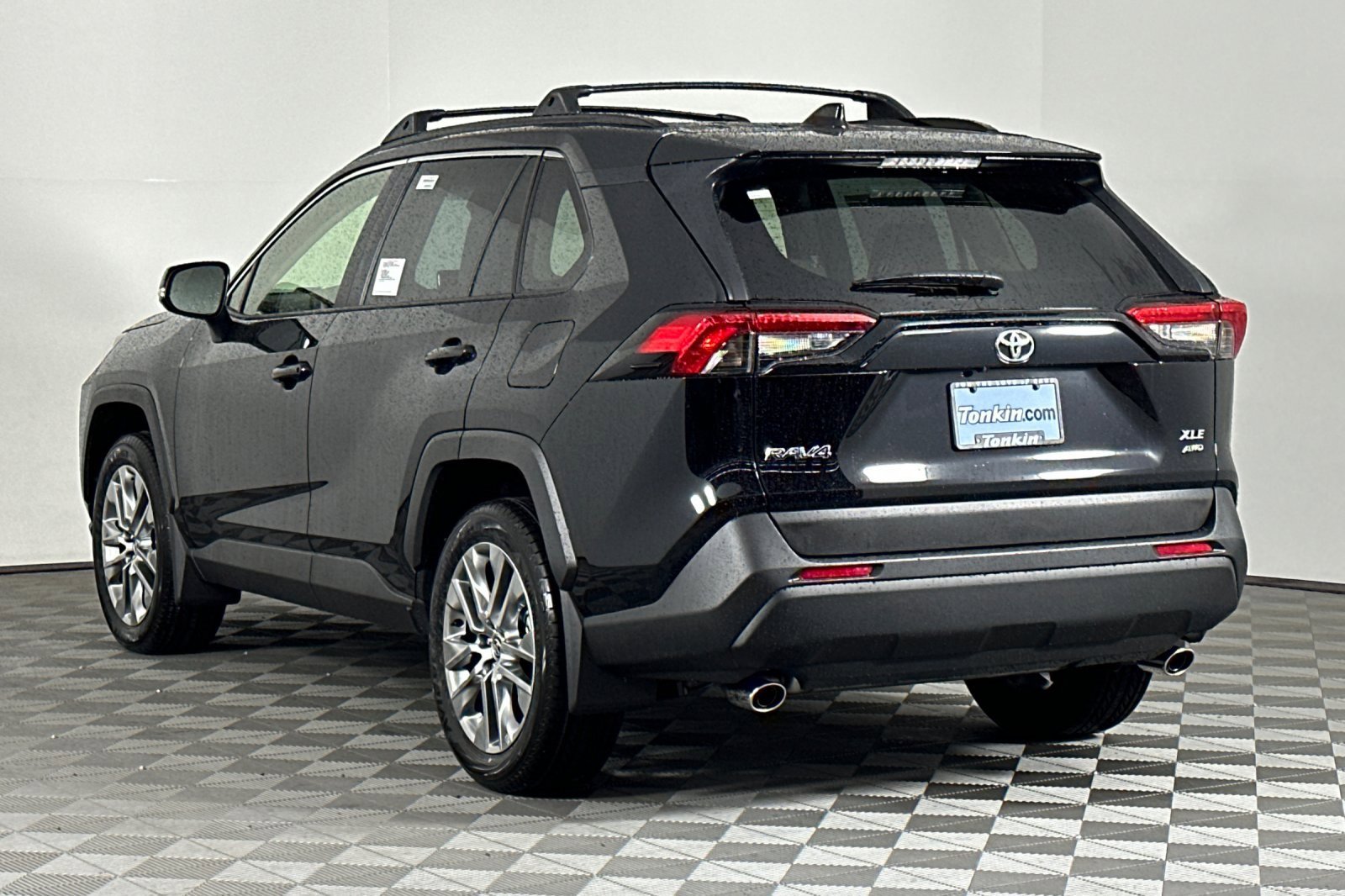 New 2025 Toyota RAV4 XLE Premium image 6