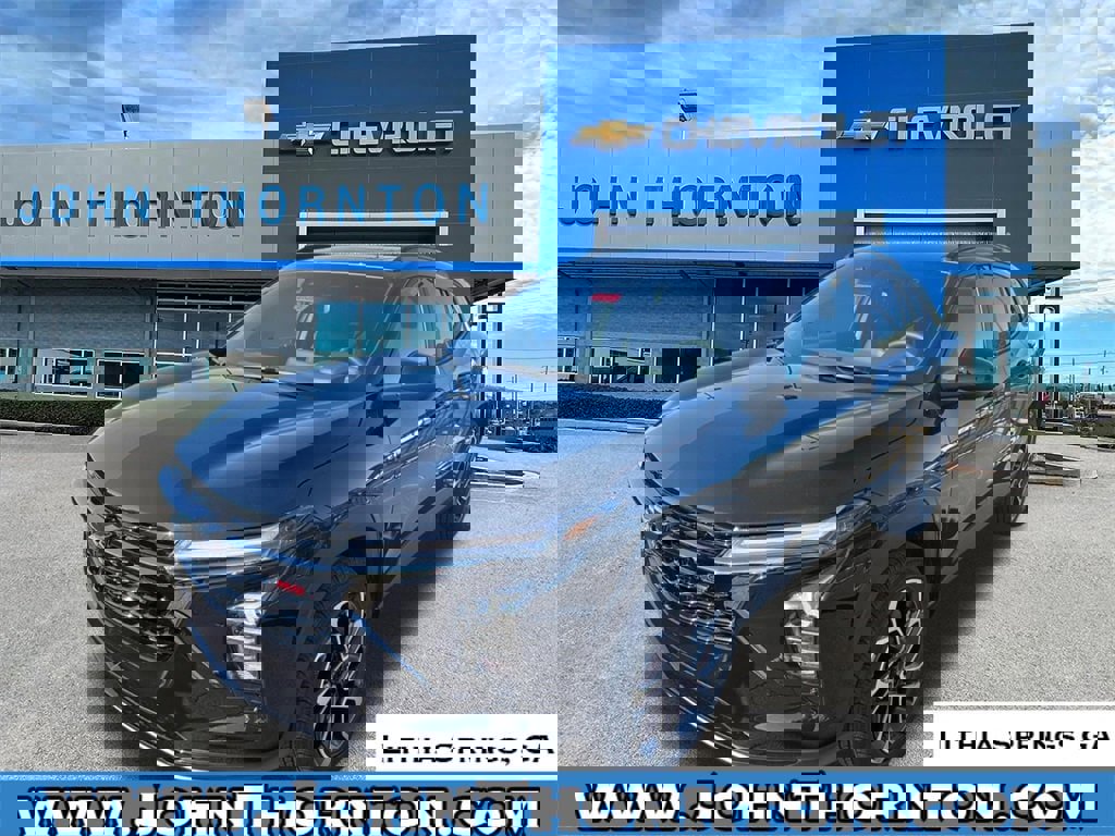 New 2026 Chevrolet Trax RS w/ Sunroof Package