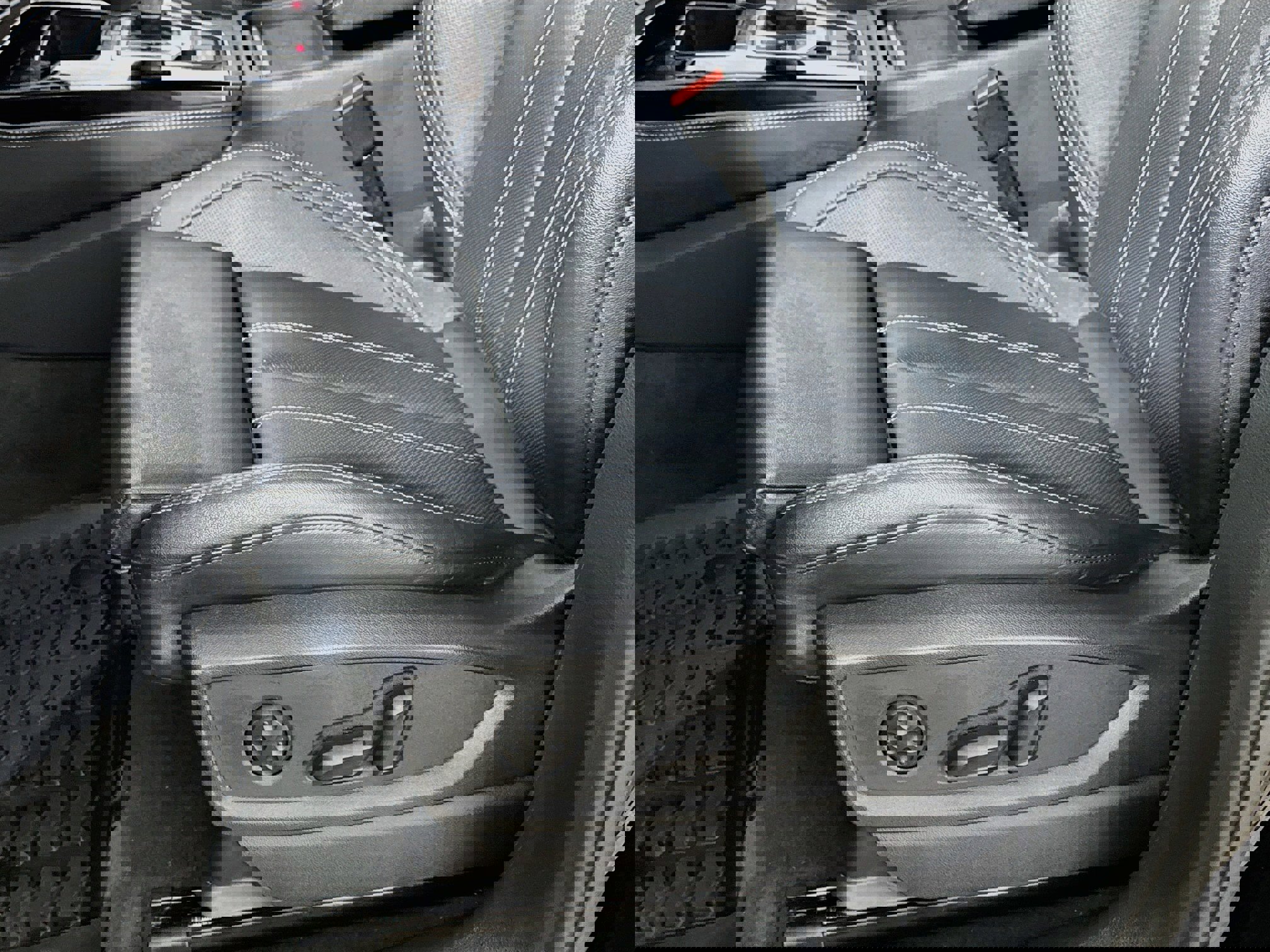 Used 2023 Audi Q5 2.0T Prestige w/ Prestige Package AWD/4WD image 23