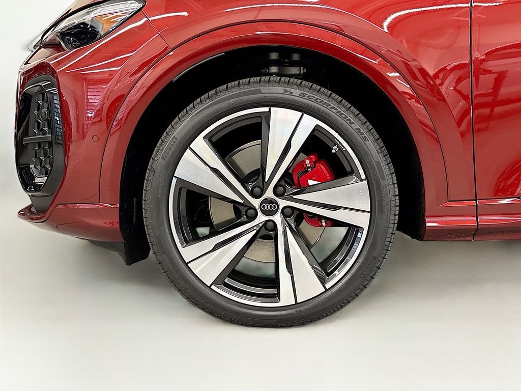 New 2026 Audi SQ5 Premium Plus image 26