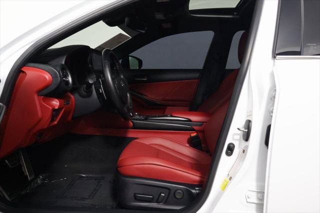 Certified 2022 Lexus IS 350 F Sport RWD image 10