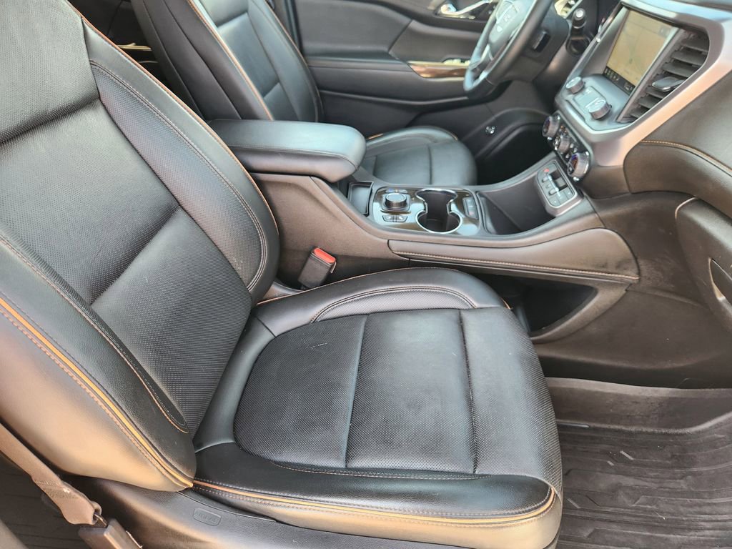 Used 2023 GMC Acadia AT4 w/ Technology Package image 14